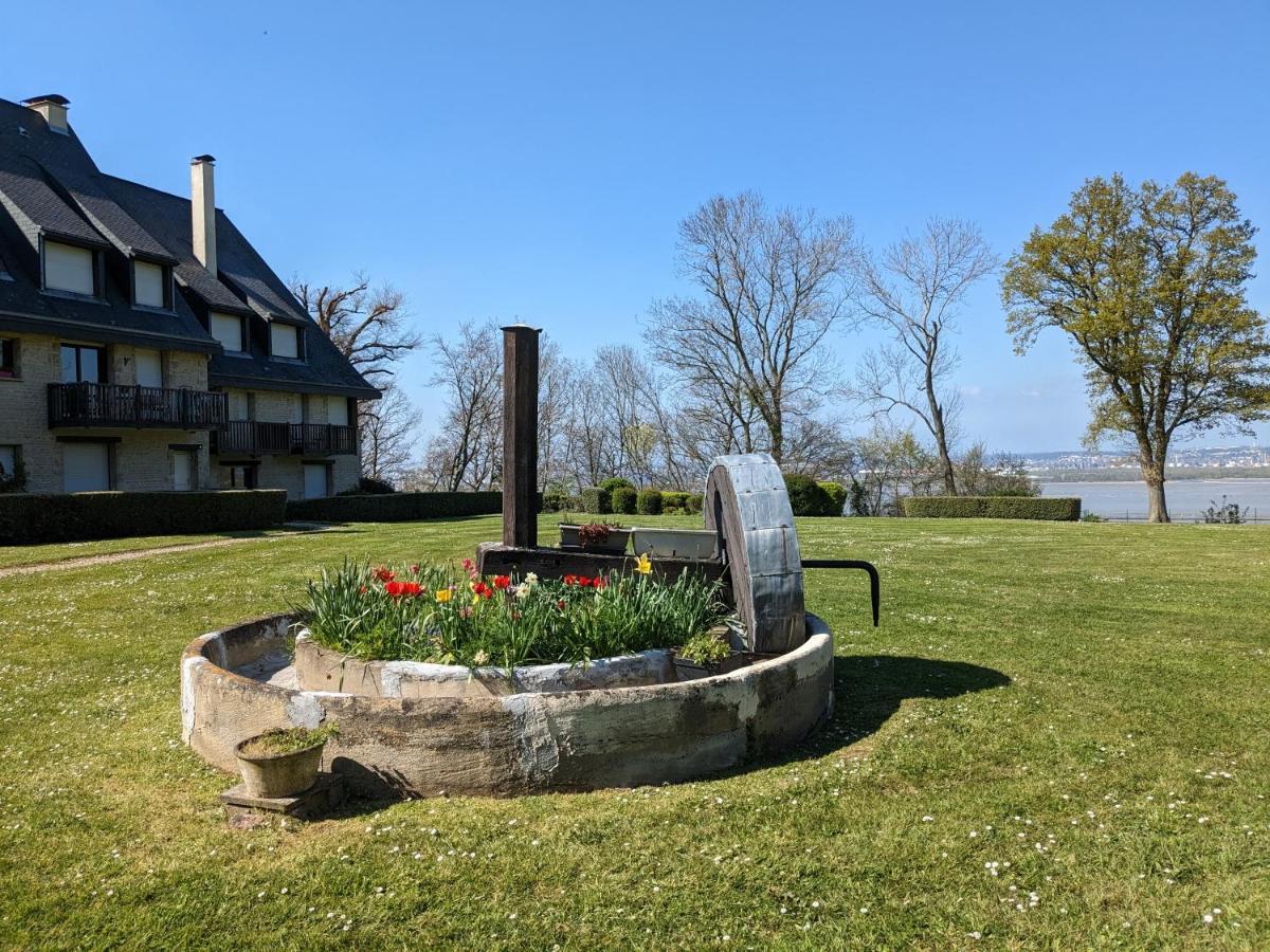 Appartement Le Louis Dort Au Calme Équemauville Exteriör bild
